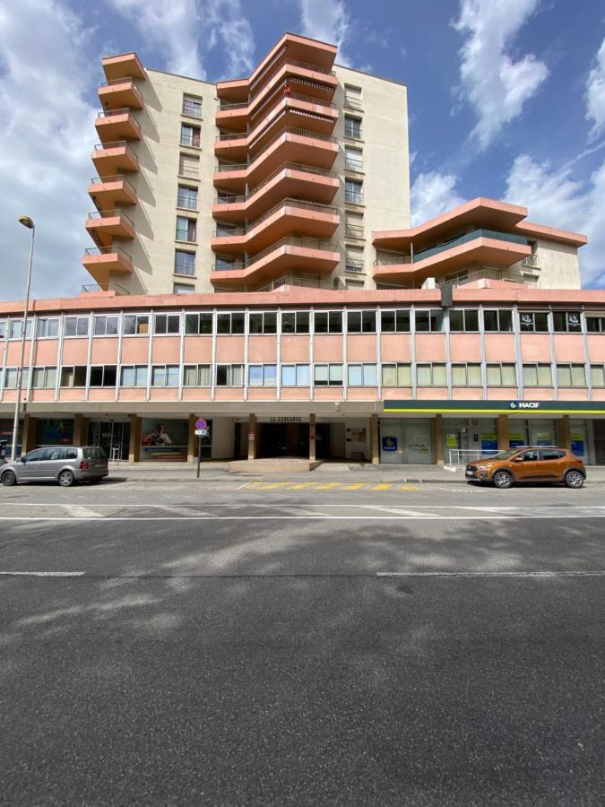 Ferienwohnung Decouvrez Le Charme Au Coeur De Gap Exterior foto